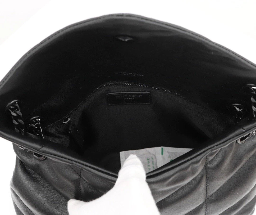 Saint Laurent Loulou Shoulder bag